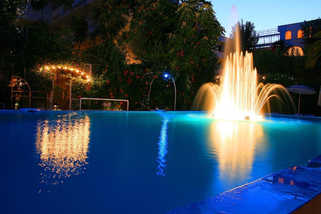 Siagas Beach Hotel 아이 테오도리 외부 사진