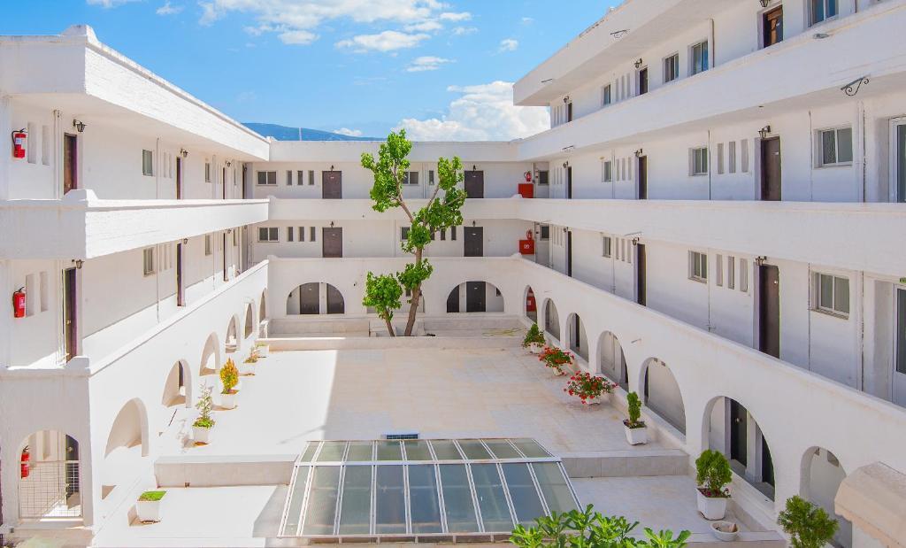 Siagas Beach Hotel 아이 테오도리 외부 사진